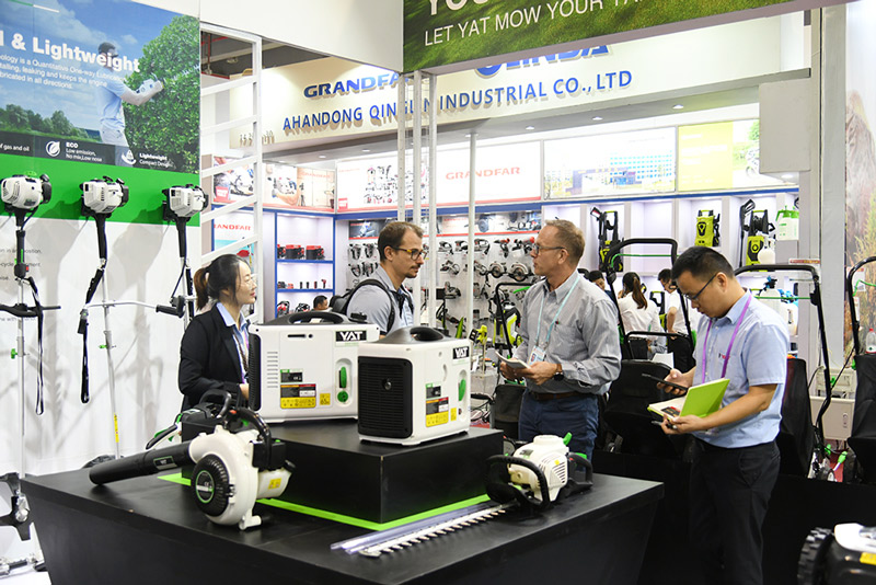 现场直击| 亚特广交会引爆全场 点燃羊城