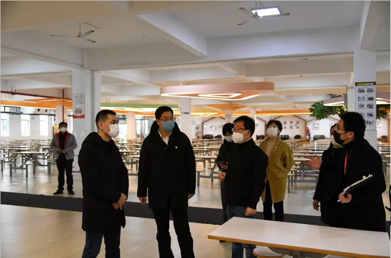 嘉兴市纪委书记张建明一行莅临亚特电器亲身指导企业疫情防控、复工复产