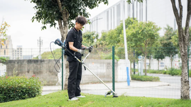 【新品推荐】绿意美景任挥洒，轻盈高效皆如意——亚特40V DC割灌机全新上市